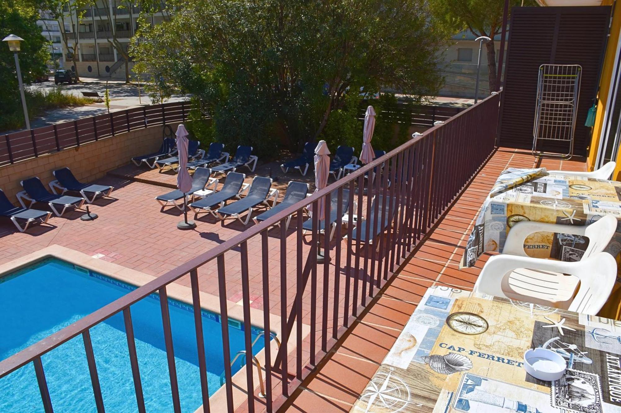 Apartamentos Les Palmeres Platja d'Aro Dış mekan fotoğraf