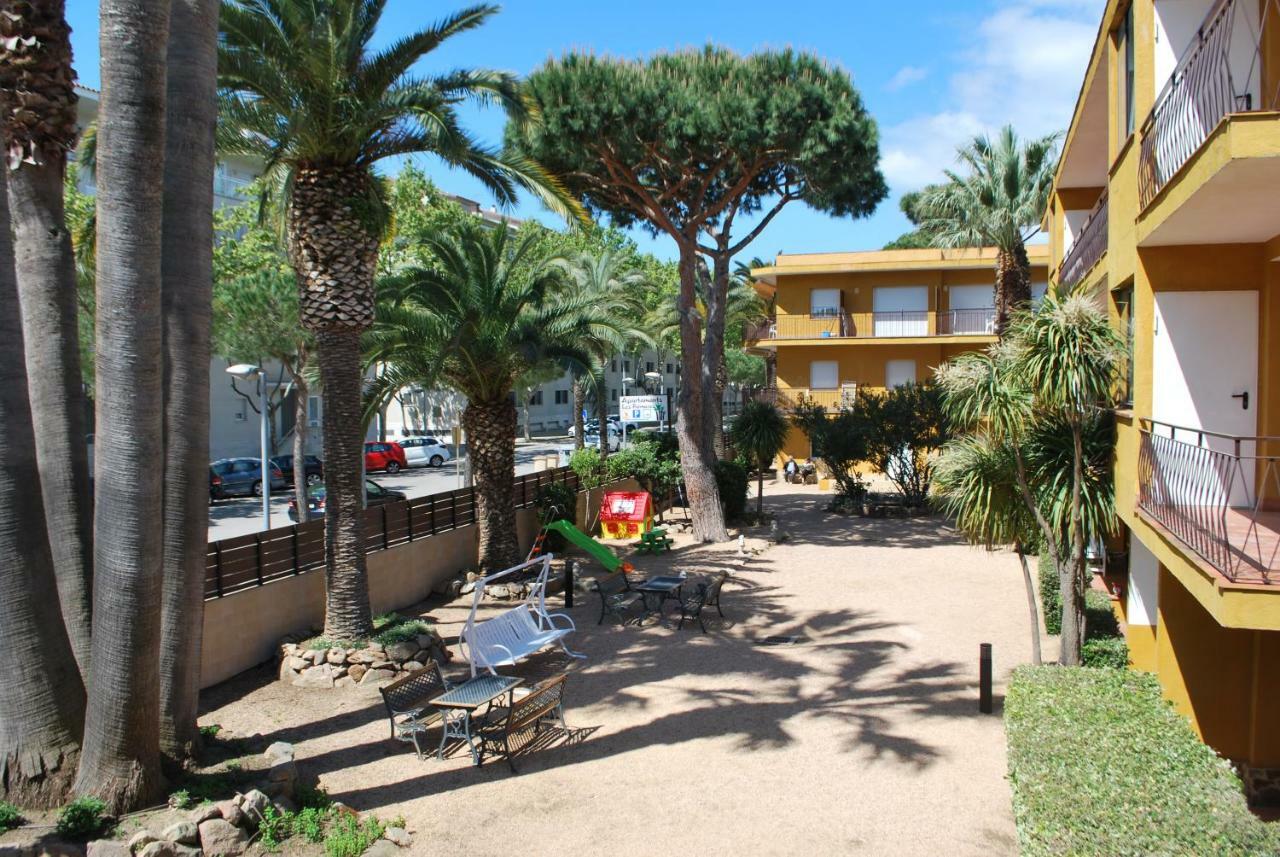 Apartamentos Les Palmeres Platja d'Aro Dış mekan fotoğraf